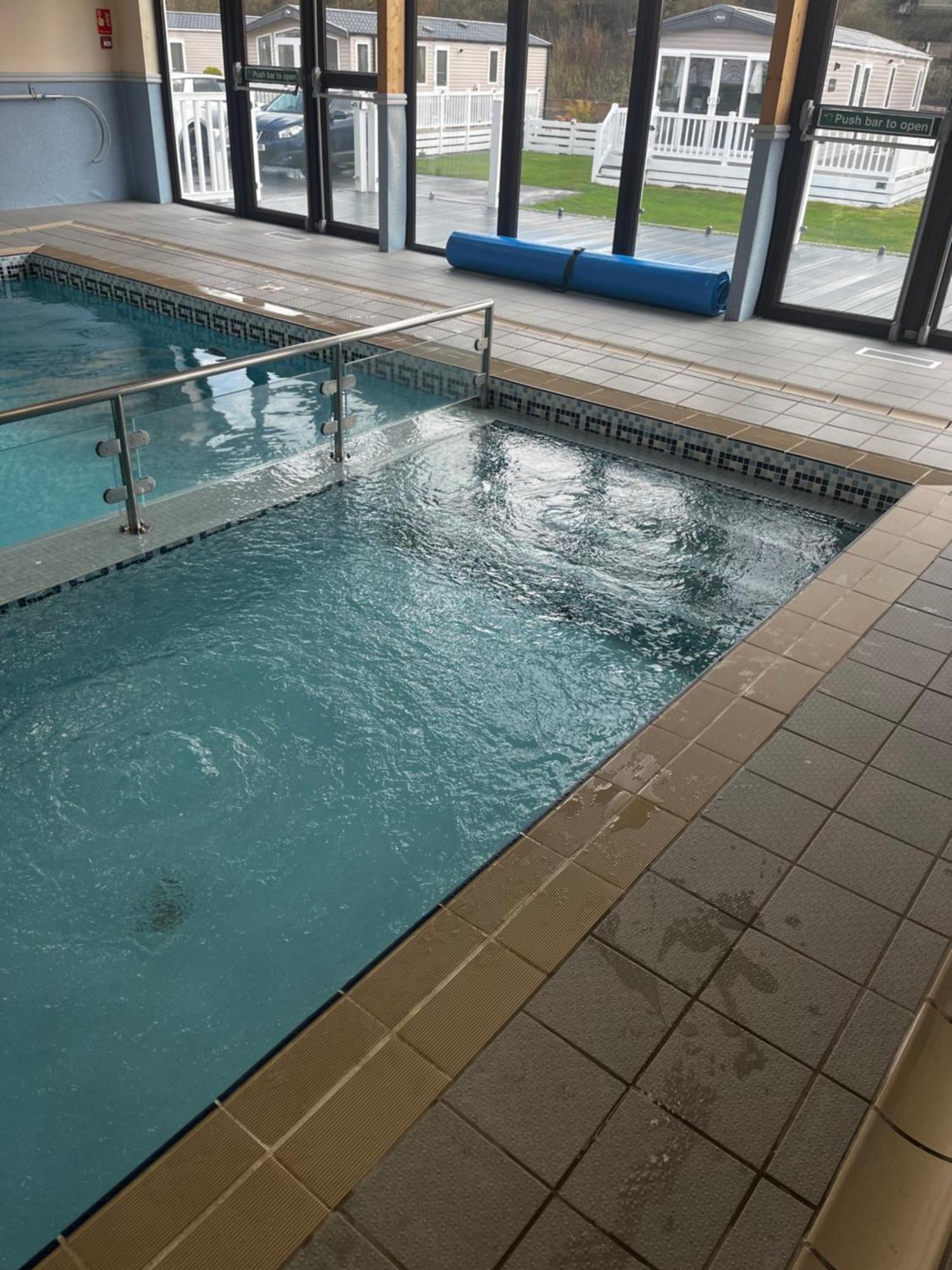 Ger-Y-Bwlch - Spacious Static On 5Star Site With Swimming Pool Benllech Bagian luar foto